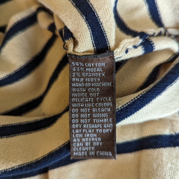 Cream and stripe sweater - Picture 4 of 4